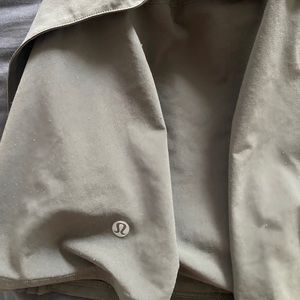 Lululemon Skirt! size 10 fits like an 8